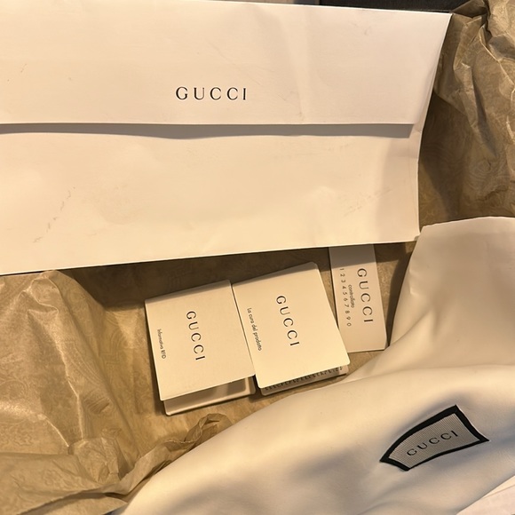 GUCCI AUTHENTIC / Calfskin Matelasse Super Mini GG Marmont Shoulder Bag Black - Picture 6 of 9